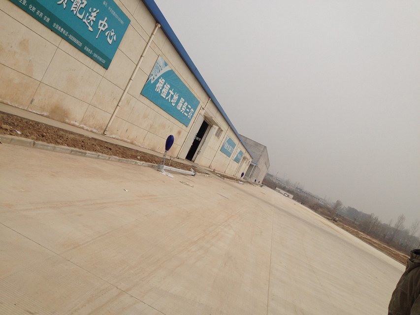 �������r���\�@�^�Ŀ